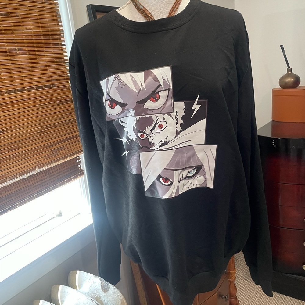 BLACK LIGHT SWEATER - Picture 1 of 5
